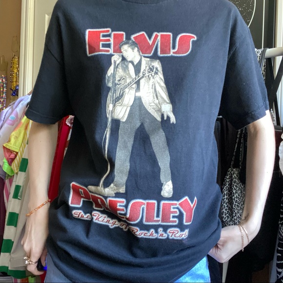 ✨SOLD✨ elvis presley tshirt - Picture 2 of 7